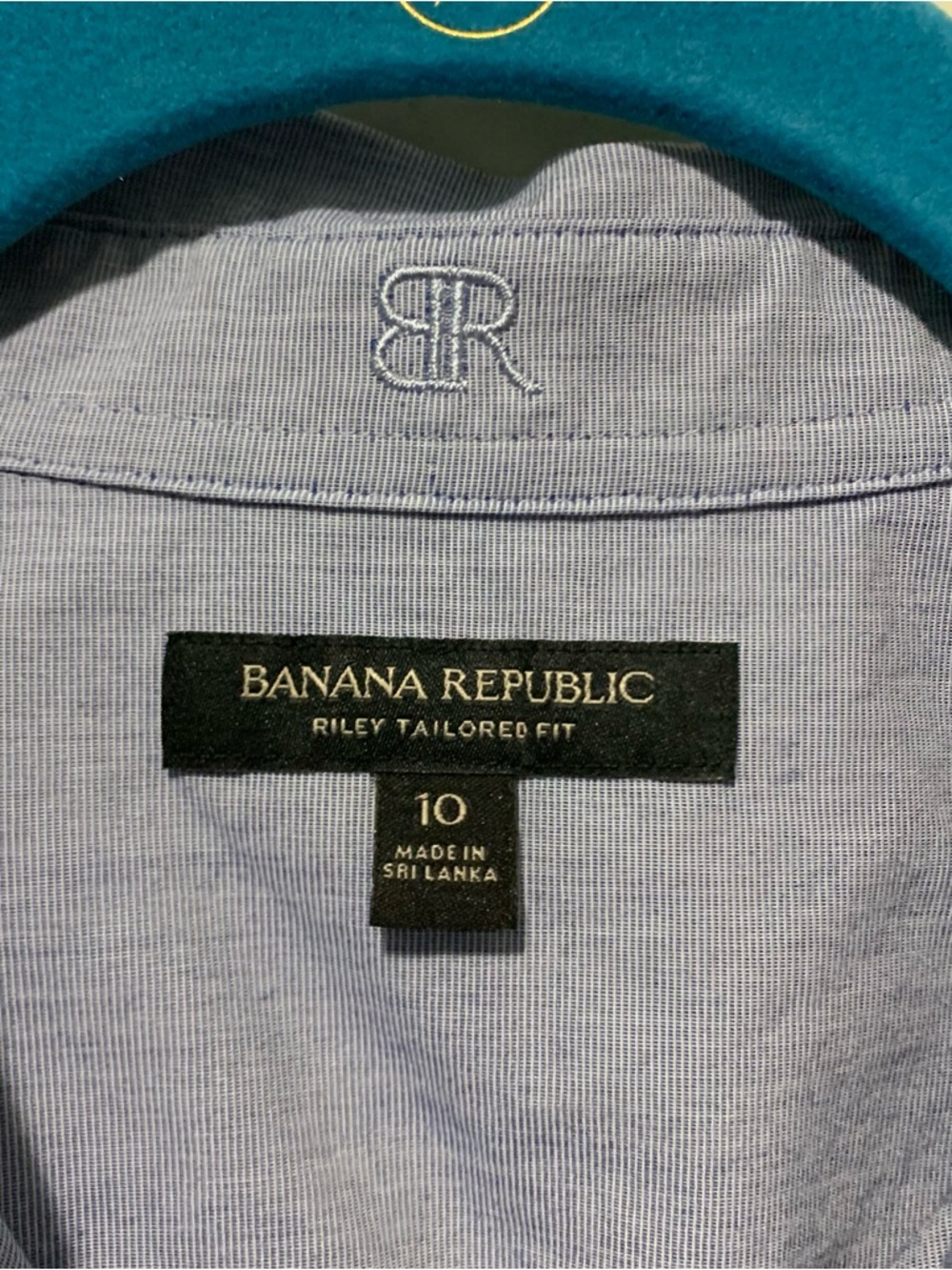 Banana Republic Pale Blue Long-Sleeve Button Shirt - Picture 3 of 4